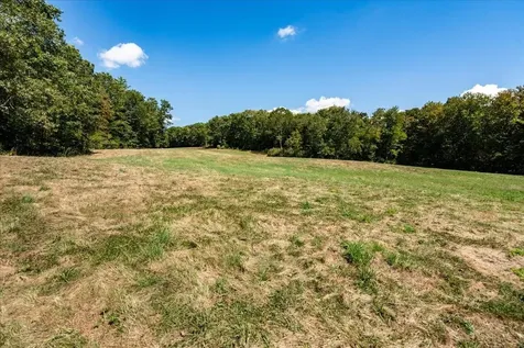 22 Abberton Road Canterbury NH 03224