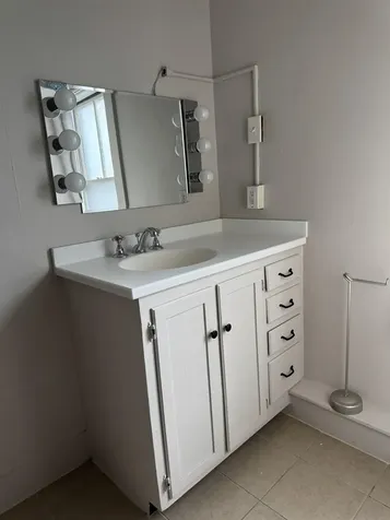 76 Warren Street Concord NH 03301