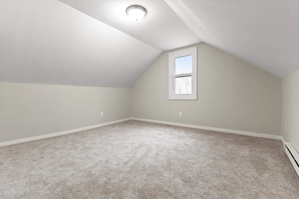 475 Old County Road Deering NH 03244