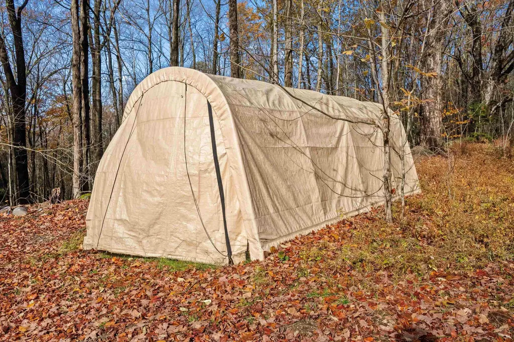 475 Old County Road Deering NH 03244