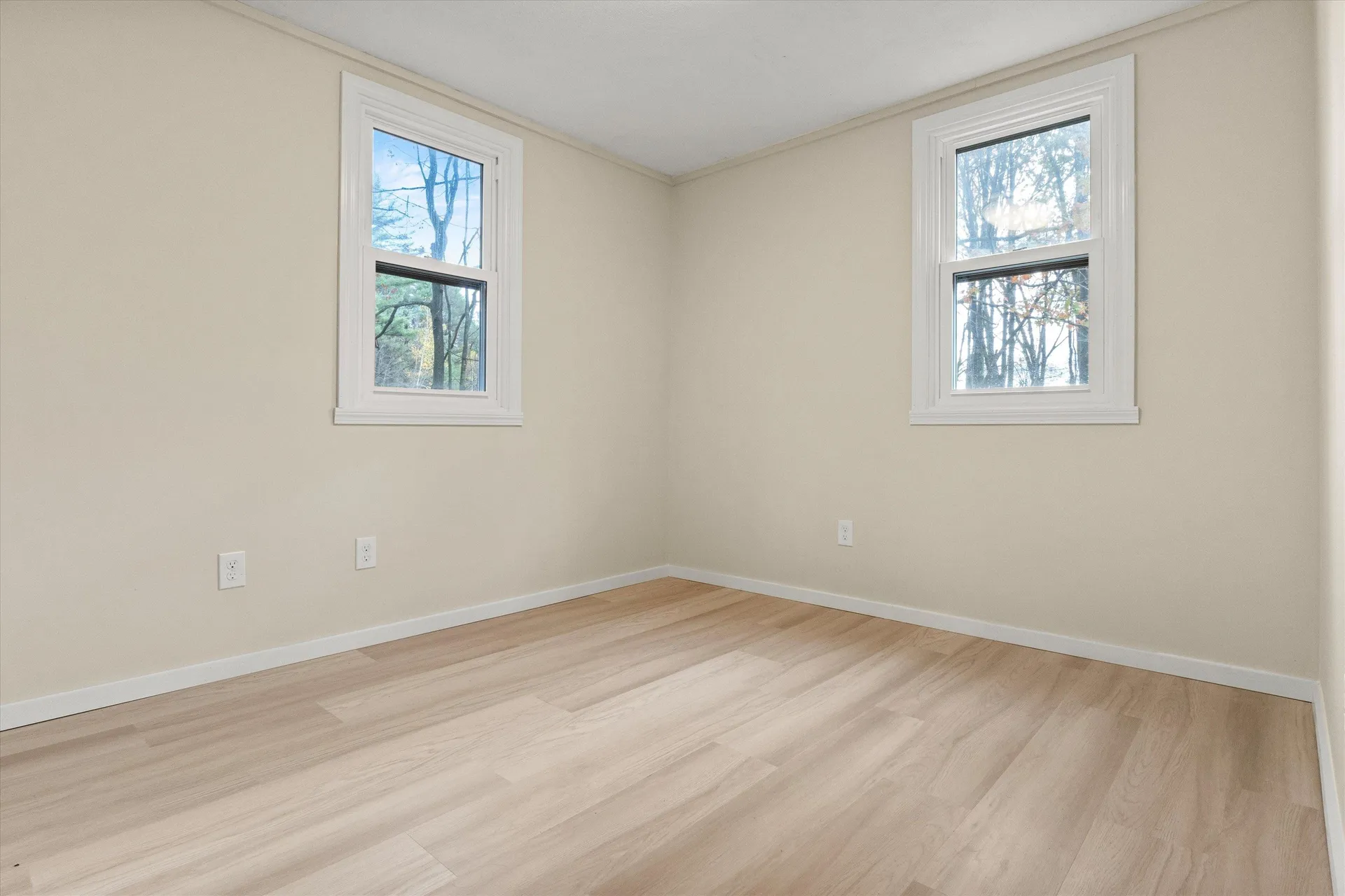 475 Old County Road Deering NH 03244