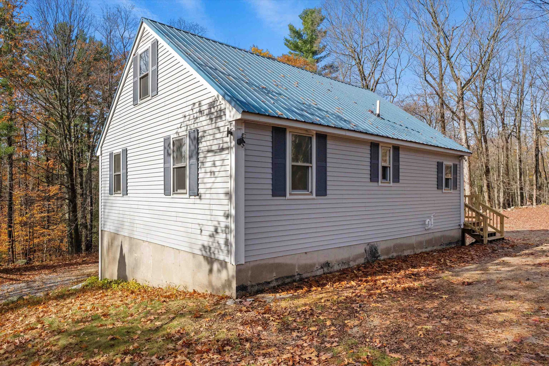 475 Old County Road Deering NH 03244