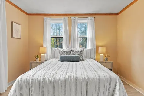 475 Old County Road Deering NH 03244