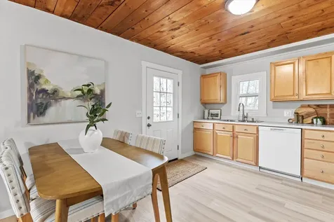 475 Old County Road Deering NH 03244