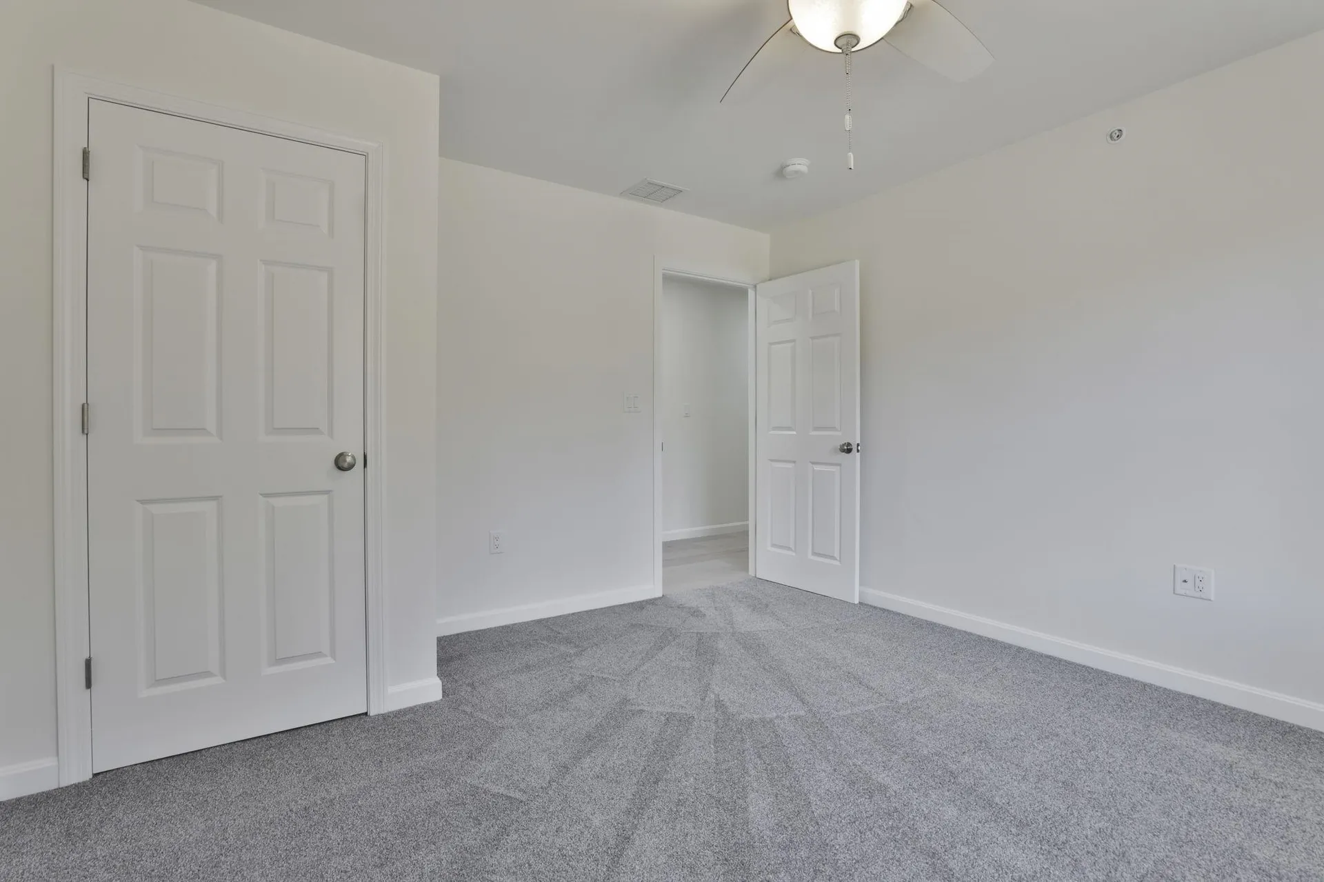 17 Autumn Lane Raymond NH 03077