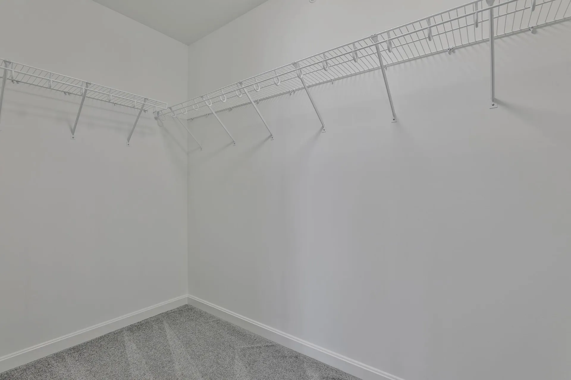 17 Autumn Lane Raymond NH 03077