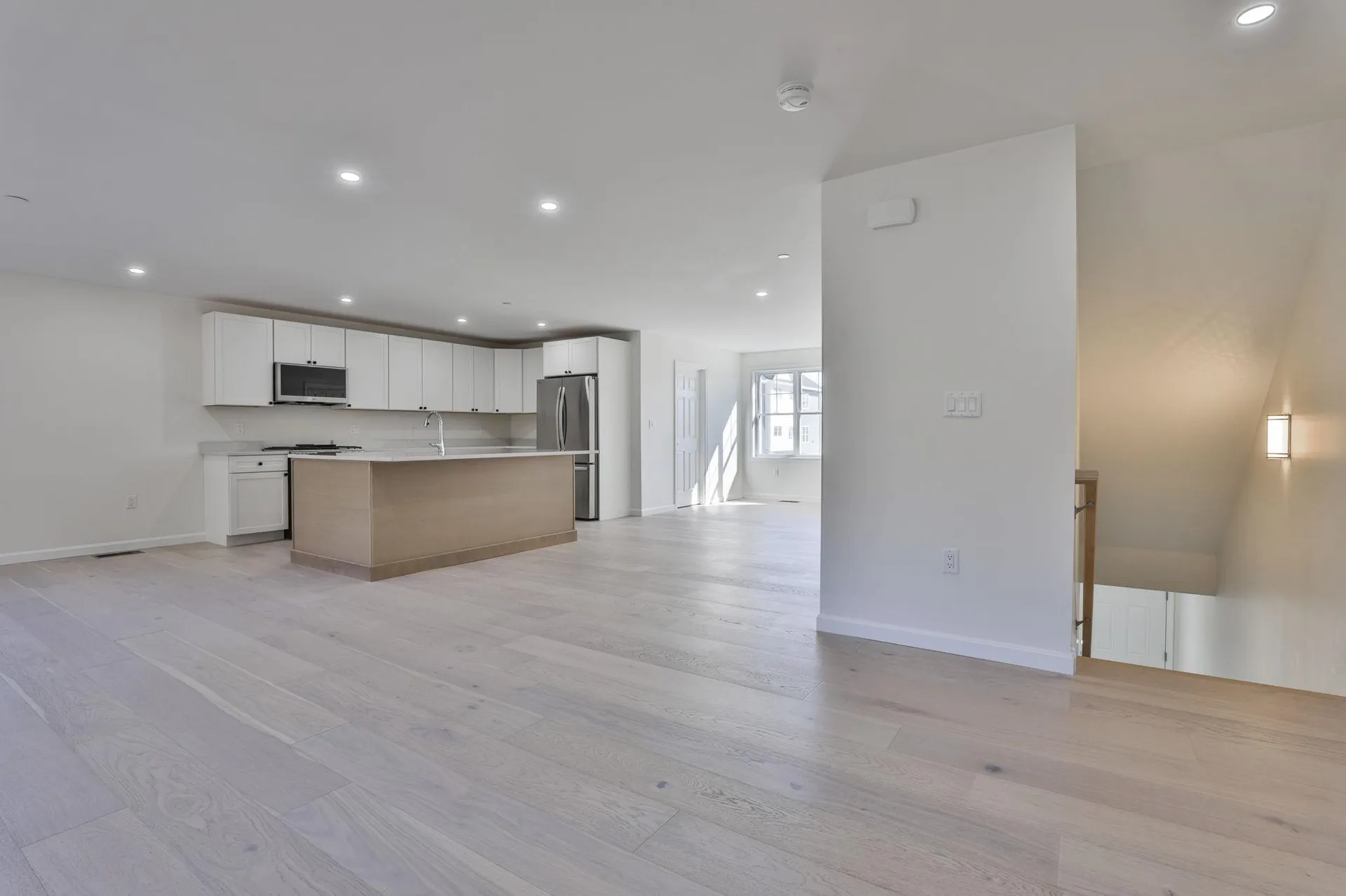 17 Autumn Lane Raymond NH 03077