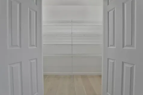 17 Autumn Lane Raymond NH 03077