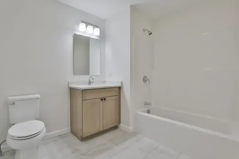 17 Autumn Lane Raymond NH 03077