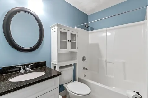 37 Dugout Road Hudson NH 03051