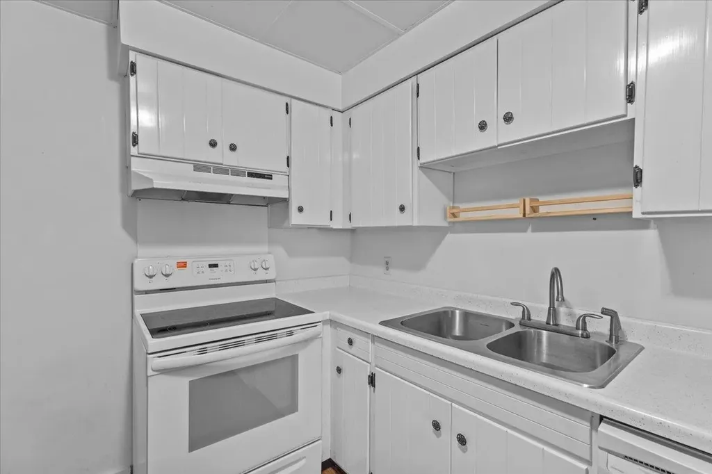 100 Kennedy Drive South Burlington VT 05403