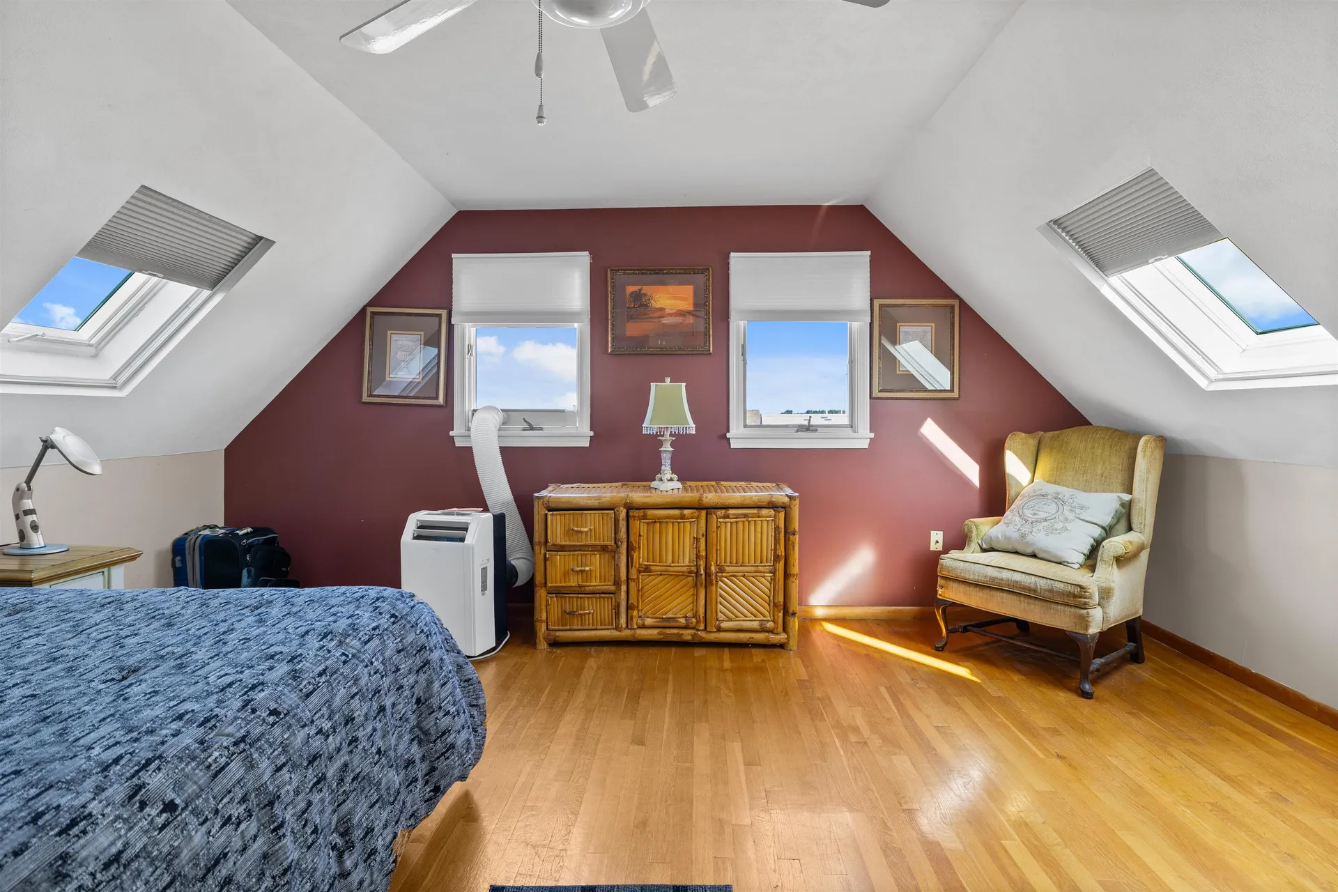 73 Church Street Hampton NH 03842