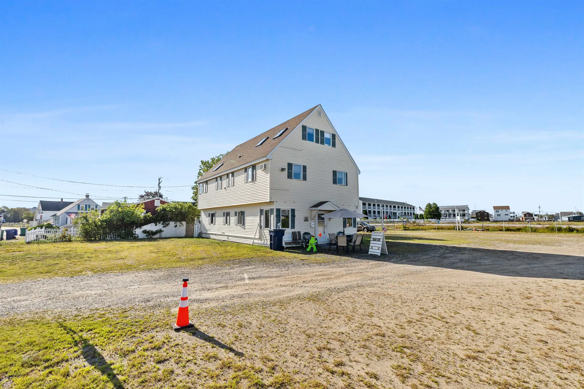 73 Church Street Hampton NH 03842