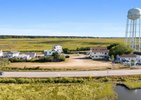 73 Church Street Hampton NH 03842