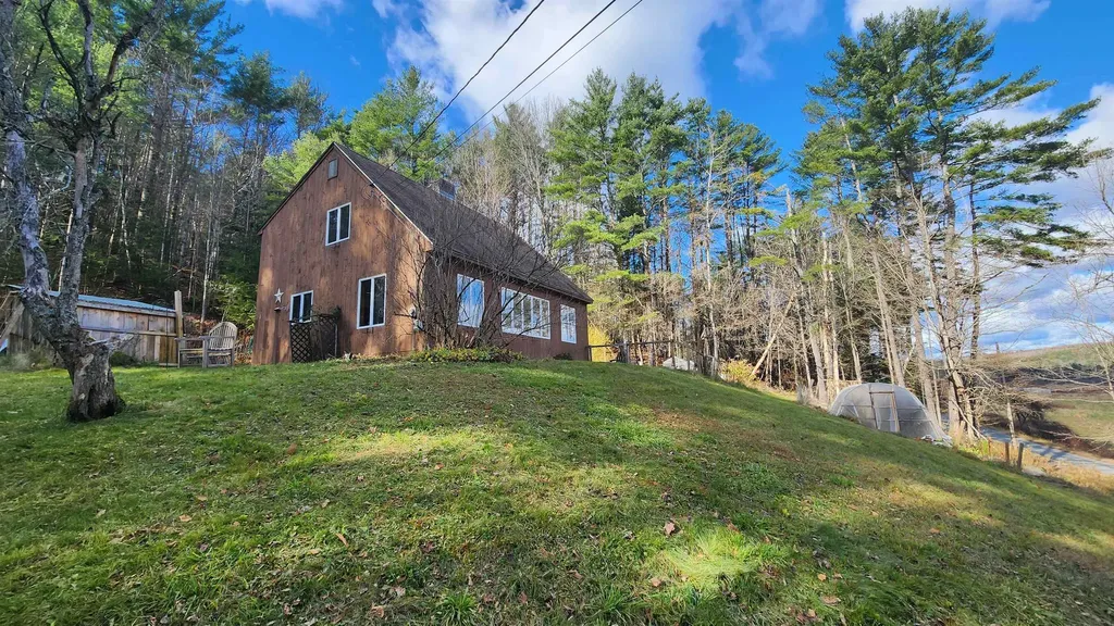282 Penniman Road Plainfield NH 03781