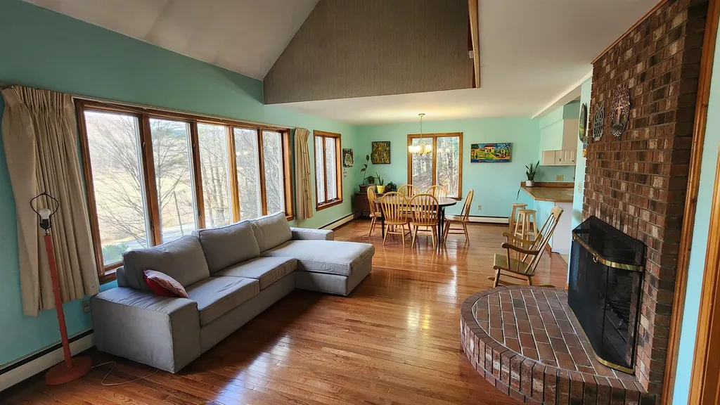 282 Penniman Road Plainfield NH 03781