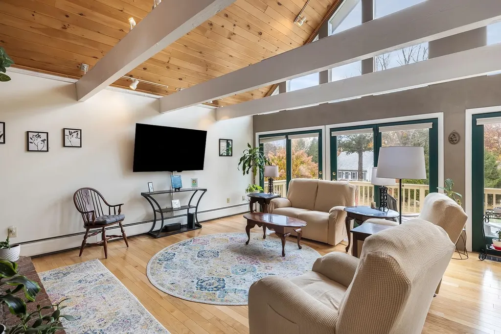 30 Avalon Road Farmington NH 03835