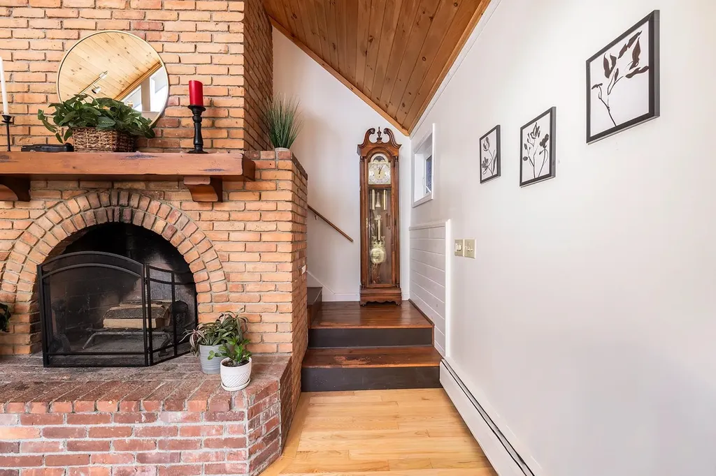 30 Avalon Road Farmington NH 03835