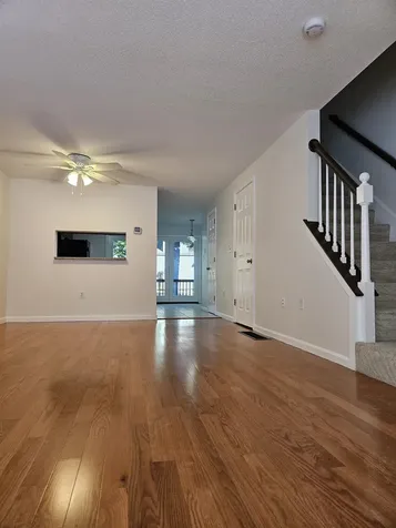 76 Bartemus Trail Nashua NH 03062