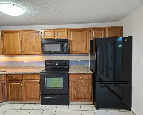 76 Bartemus Trail Nashua NH 03062