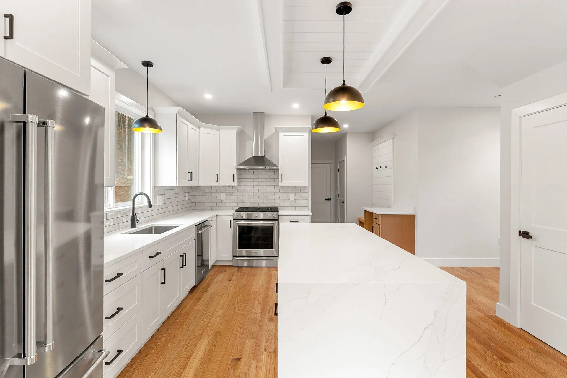 80.5 English Range Road Derry NH 03038