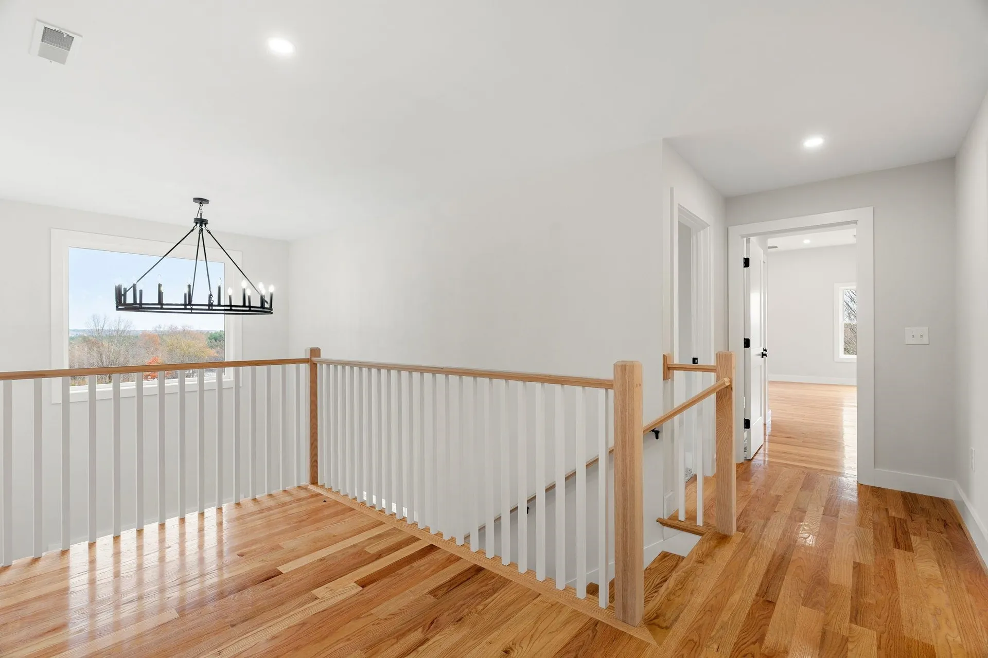 80.5 English Range Road Derry NH 03038