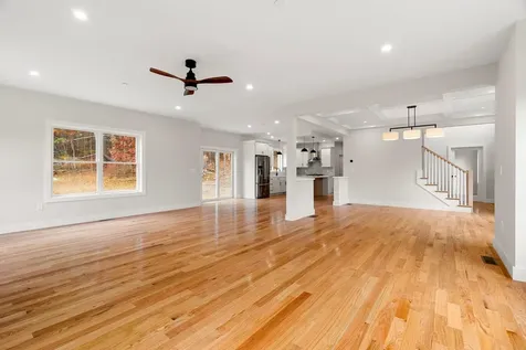 80.5 English Range Road Derry NH 03038