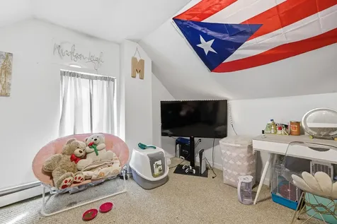 158 Court Street Laconia NH 03246