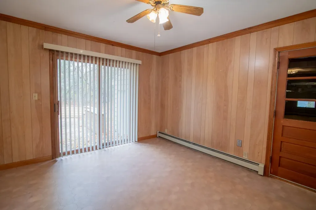 17 Drinkwater Road Hampton Falls NH 03844