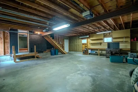 17 Drinkwater Road Hampton Falls NH 03844