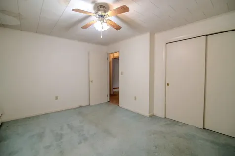 17 Drinkwater Road Hampton Falls NH 03844