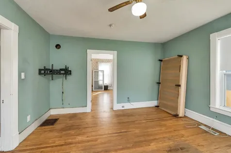 124 East Main Street Tilton NH 03276