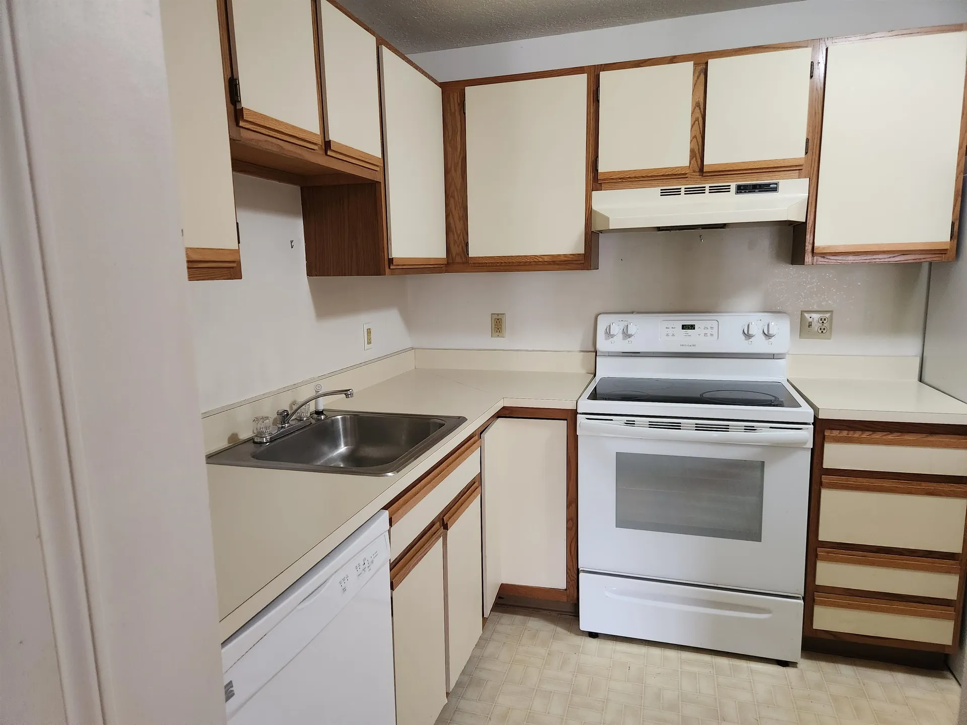 19 Saco Street Conway NH 03813