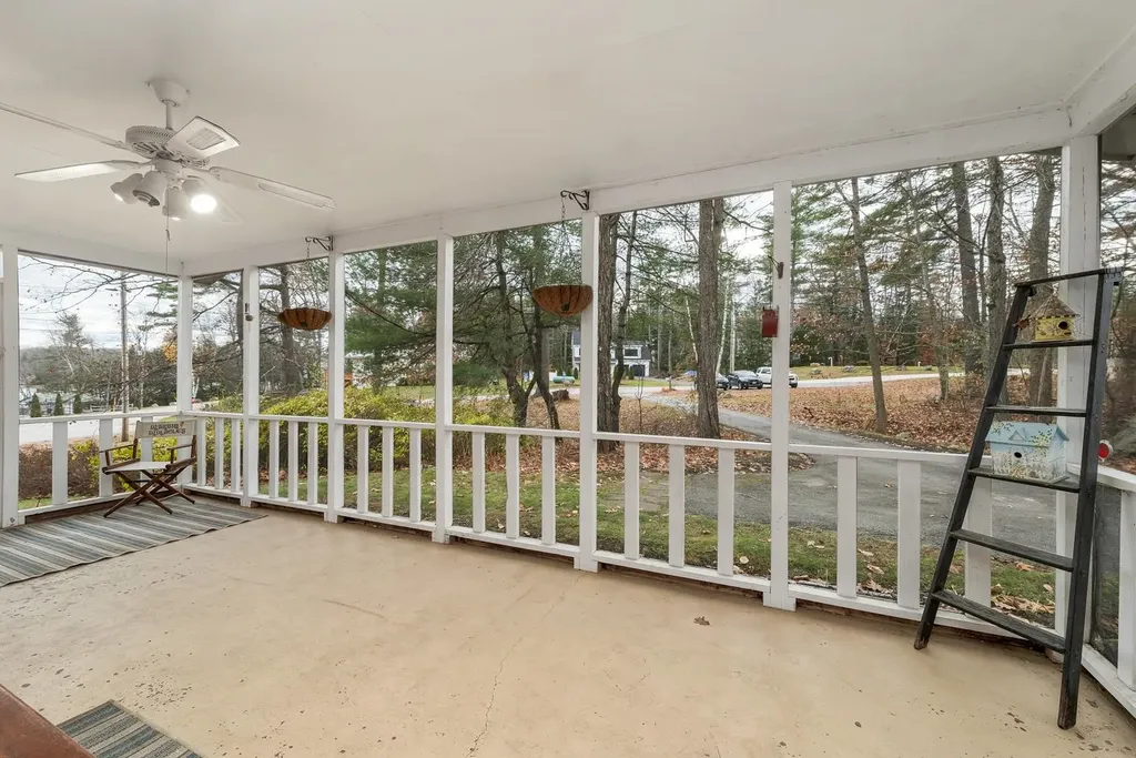 96 Dam Site Road Barnstead NH 03225