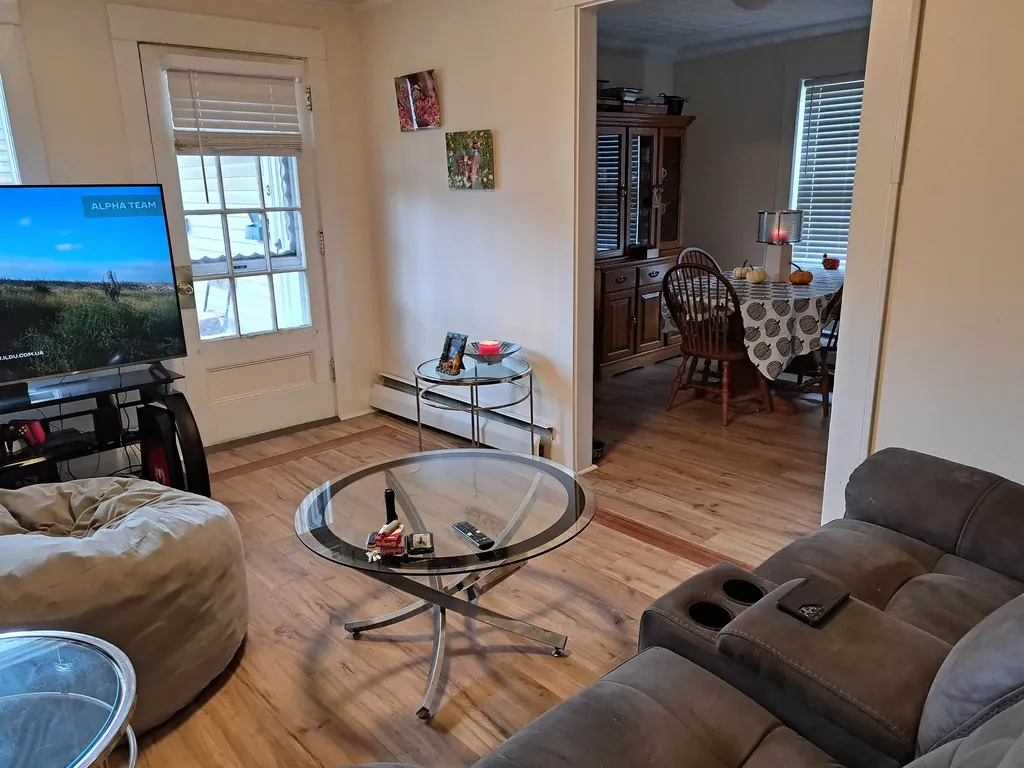 232 North Street Claremont NH 03743