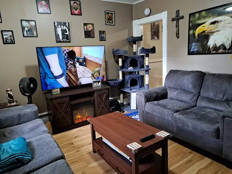 232 North Street Claremont NH 03743