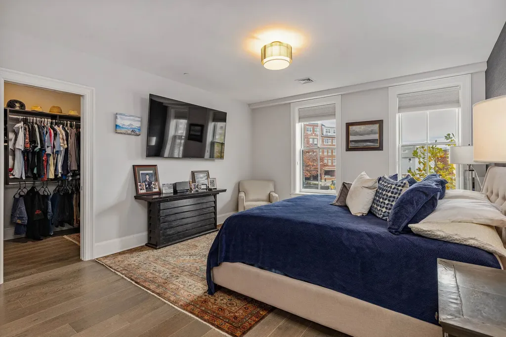 233 Vaughan Street Portsmouth NH 03801