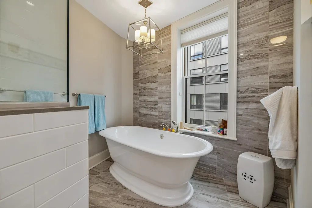 233 Vaughan Street Portsmouth NH 03801