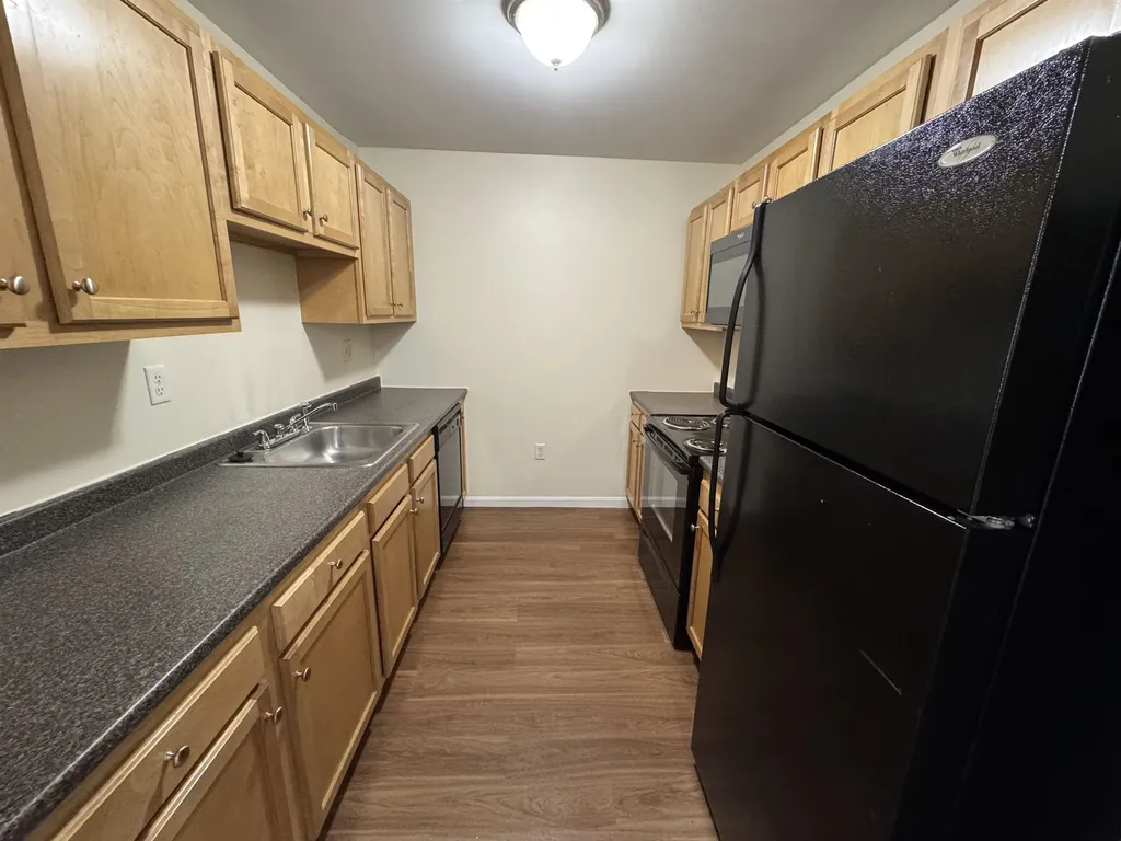 50 Sentinel Court Manchester NH 03104