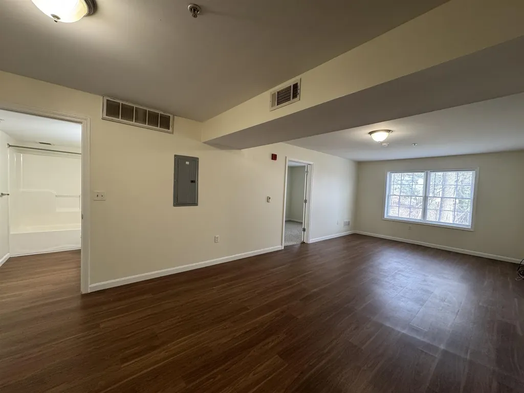 50 Sentinel Court Manchester NH 03104