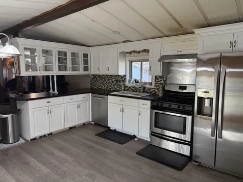 25 Maxfield Lane Hartland VT 05048