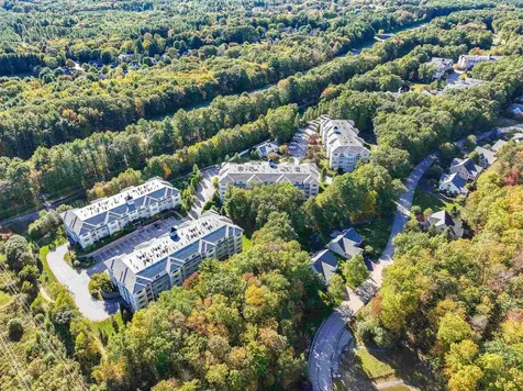 5 Sterling Hill Lane Exeter NH 03833