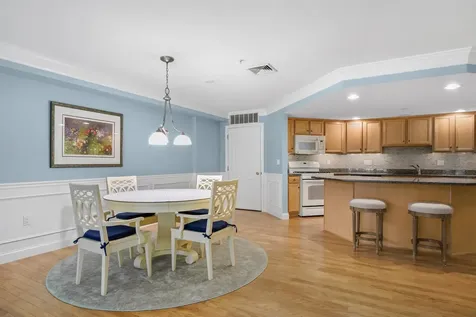 5 Sterling Hill Lane Exeter NH 03833