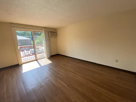 95 Powers Street Milford NH 03055