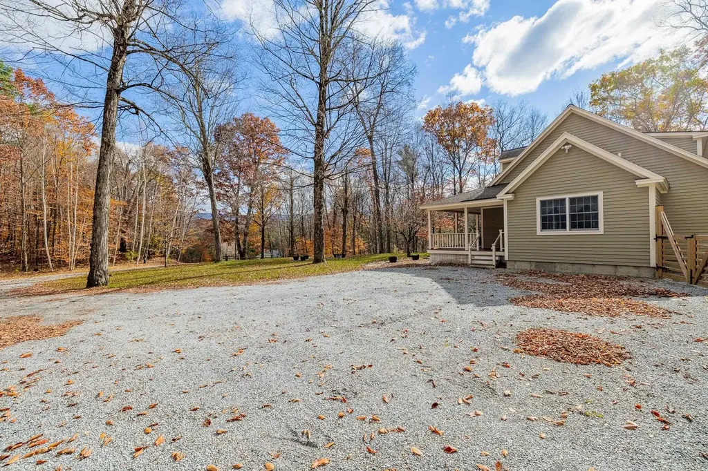 181 White Tail Run Arlington VT 05250