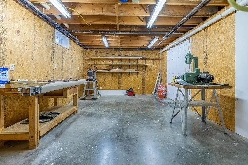 181 White Tail Run Arlington VT 05250