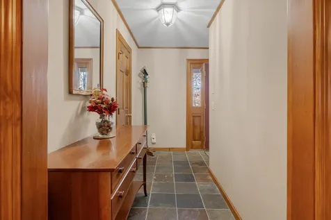 181 White Tail Run Arlington VT 05250