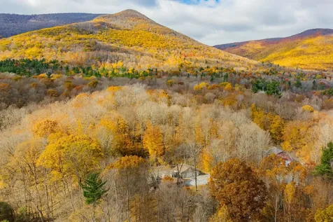 181 White Tail Run Arlington VT 05250