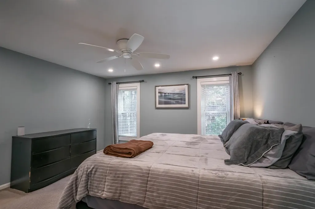 43 Boxwood Circle Milford NH 03055