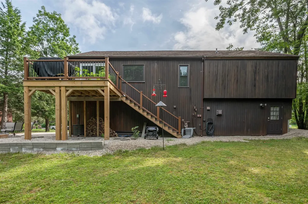 43 Boxwood Circle Milford NH 03055